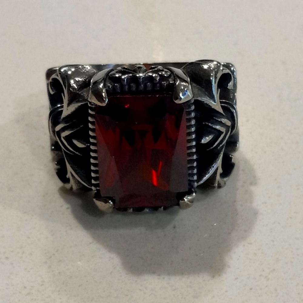 New! 📢 Men's Ring - Picture 3 of 3